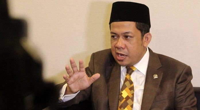 DPR Dorong Pemerintah Gunakan Sistem Pelacak Biro Umroh