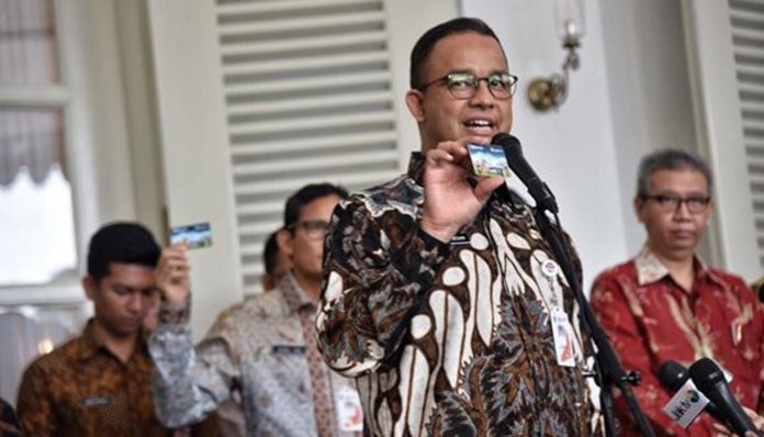 Ray Rangkuti Sebut Posisi Anies Baswedan Terancam Pendukung Sendiri