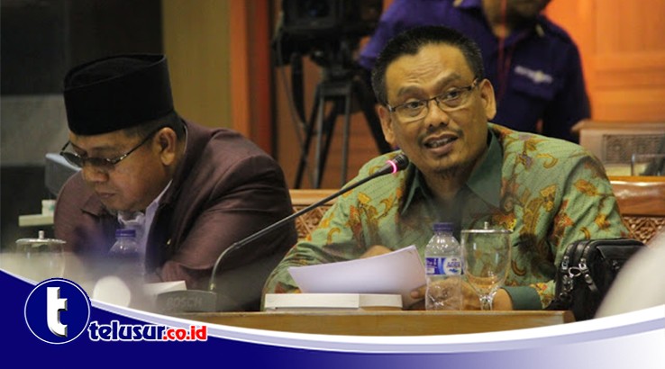 Legislator Minta Pemerintah Cari Solusi Agar Guru Honorer Dapatkan THR