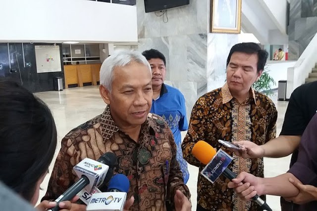 Aher: Penambahan Dua Kursi Pimpinan DPR Enggak Tepat