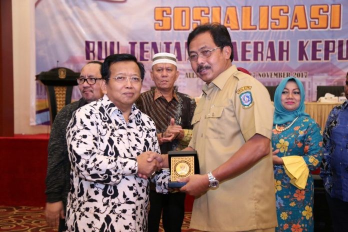 Sosialisasi RUU Kepulauan Di Kepri, Muqowam Buktikan DPD Peduli