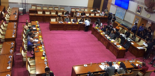 Soal Kebocoran Data, DPR Minta Penjelasan Facebook