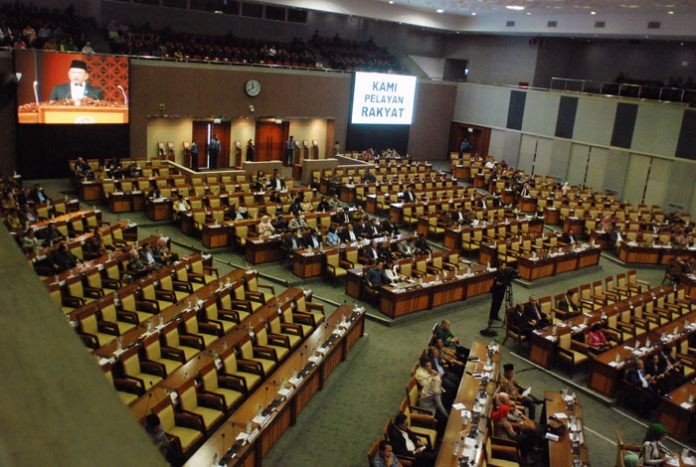 Paripurna Sahkan RUU Kerjasama Pertahanan Dengan Kerajaan Thailand