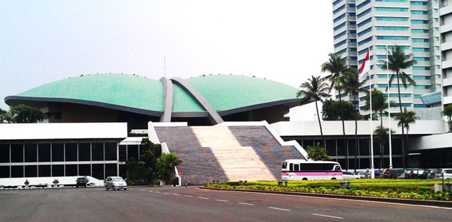 Warga Wajib Pakai Kartu Akses Saat ke Gedung DPR