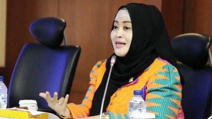 KPU Evaluasi Debat, Fahira: Debat Ketiga Harus Steril dari “Tim Hore”
