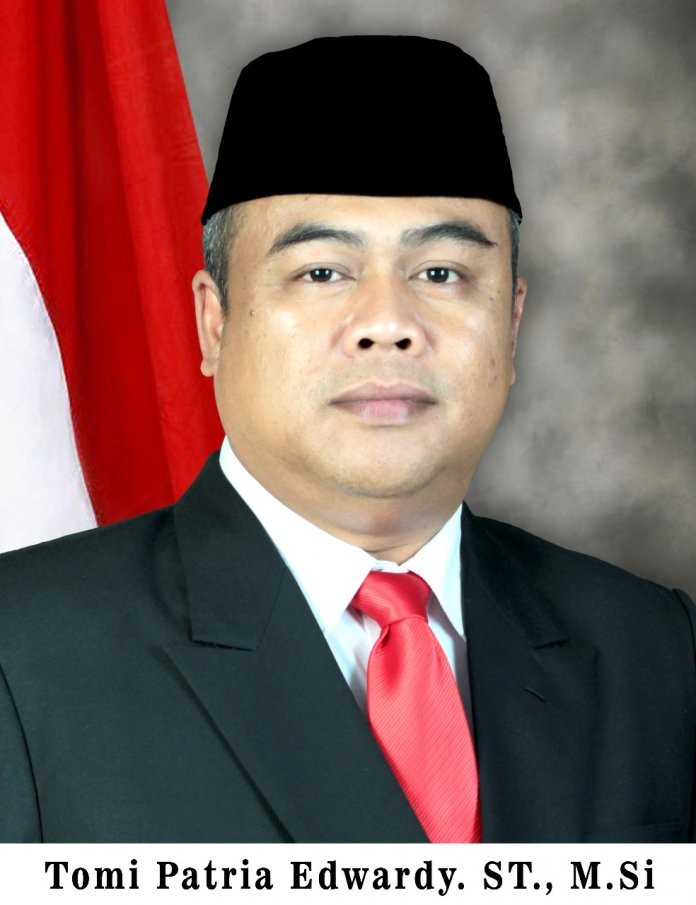 Tomi Lurah Cipayung Ciputat. Pigur Muda Akan Maju Di Pilkada Tangsel 2020