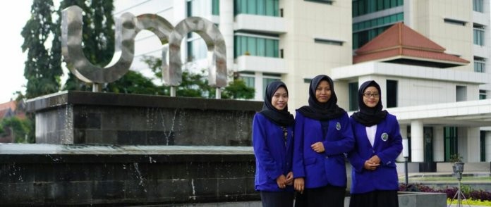 Dampak Adanya Pabrik Terhadap Kehidupan Petani