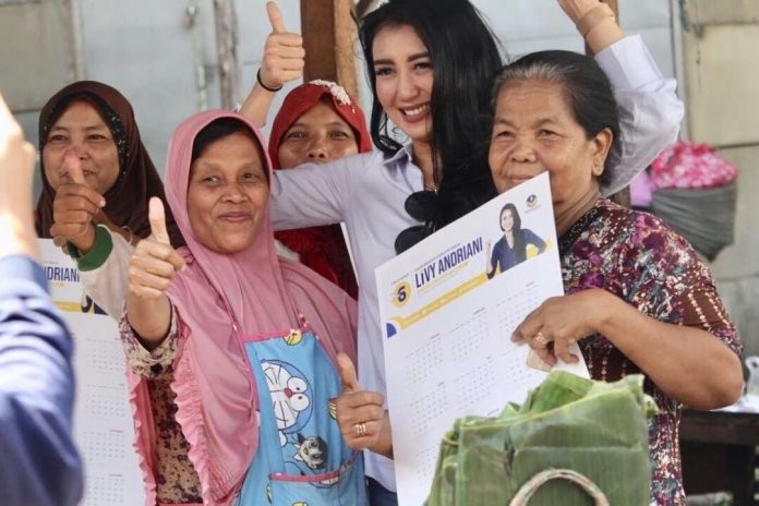 Livy Andriani Kembali Mengumbar Senyum pada Warga Sragen