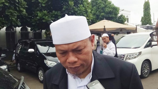 FUI Desak Polisi Tangkap Pelaku Penodaan Agama