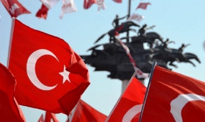 Partai Erdogan Tumbang Di Istanbul