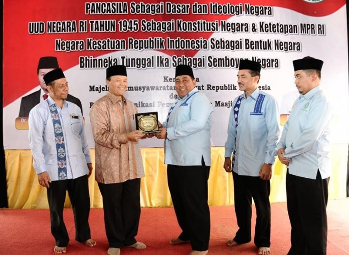 Hidayat Nur Wahid : Halal Bil Halal Menyatukan Ummat Tanpa Sekat