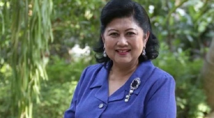 Makam Ani Yudhoyono di TMP Sebelahan dengan Pusara Ainun Habibie