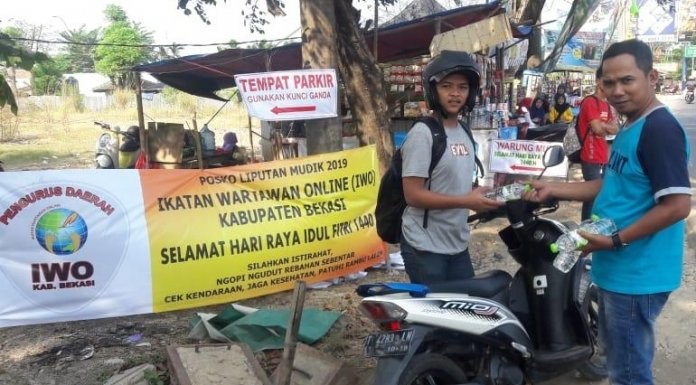 Istirahat di Posko IWO, Pemudik Disiapkan Minuman Gratis