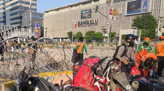 Ruas Jalan Didepan Bawaslu Kembali Dibuka Untuk Umum