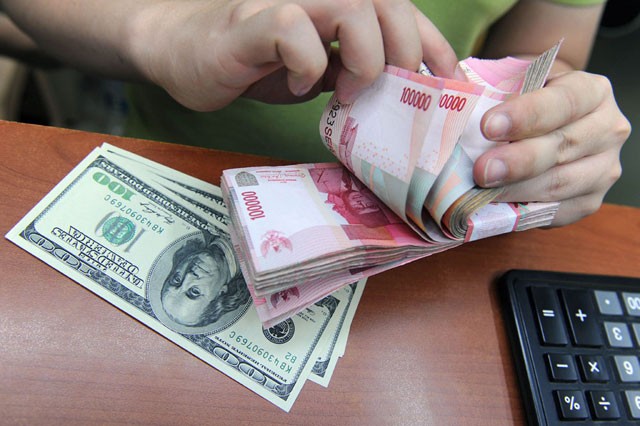 Nilai Tukar Rupiah Anjlok, Fadli Minta Pertemuan IMF-World Bank Dibatalkan
