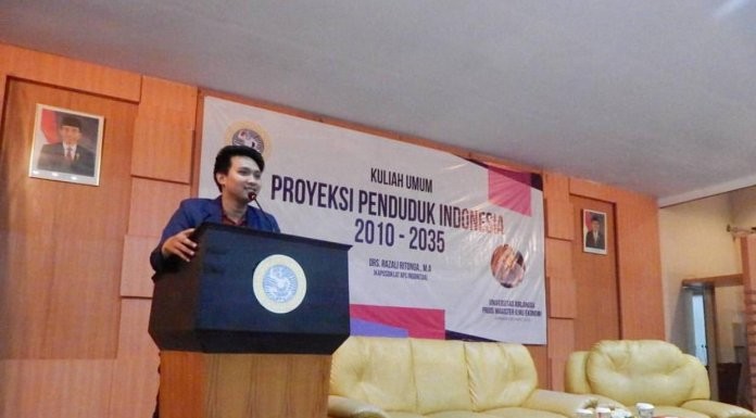 Antara Sistem Pengajaran dan Pendidikan
