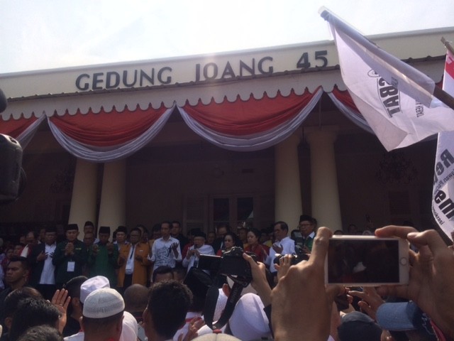 Bersama Ma’ruf Amin, Joko Widodo Yakin Bisa Bangun Ekonomi Keumatan