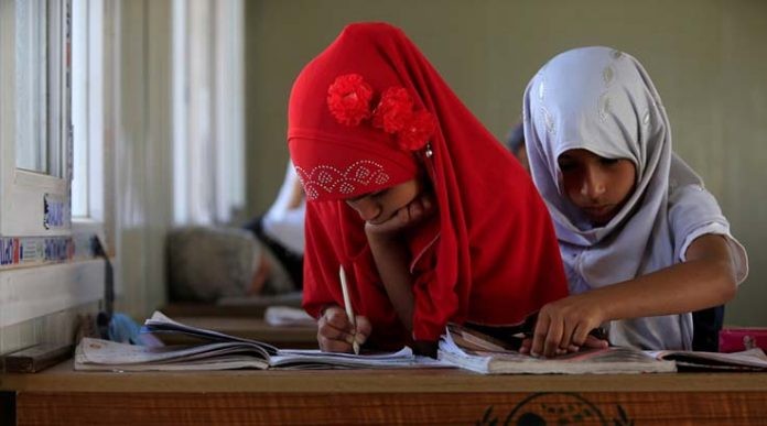 Anak-anak Kawliya Akhirnya Bersekolah Setelah 14 tahun Dipinggirkan