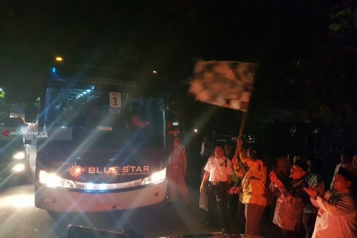 Kloter Pertama Jamaah haji Kabupaten Bekasi Berangkat ke Tanah Suci