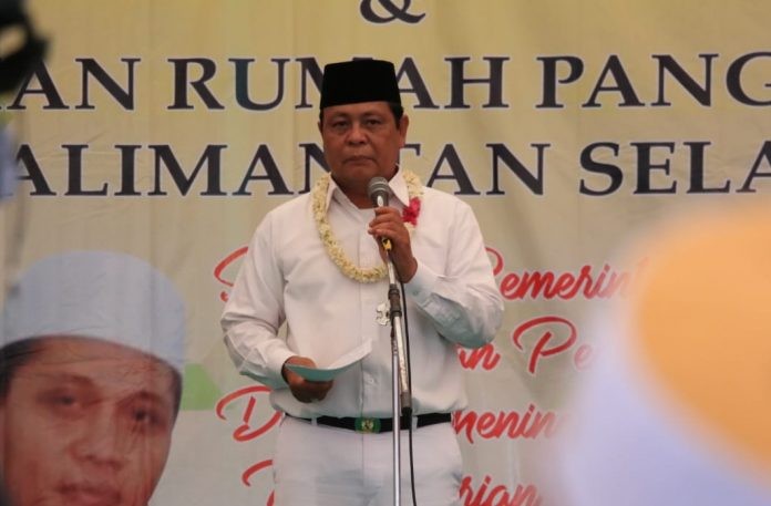 Bantu Pesantren, Paman Birin Resmikan Rumah Pangan Kita