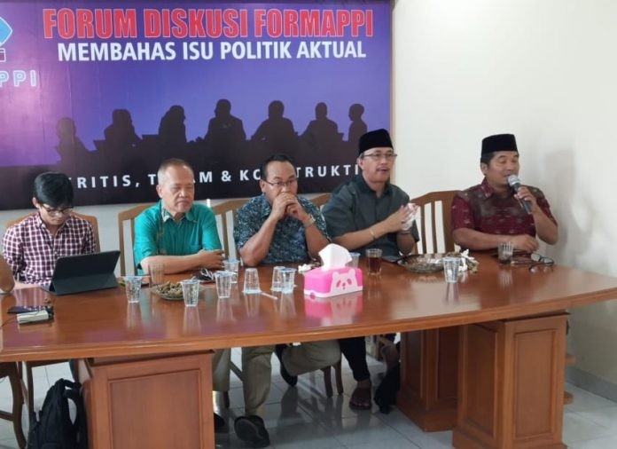 Pengamat: Risma Nurdin dan Emil Layak Jadi Menteri