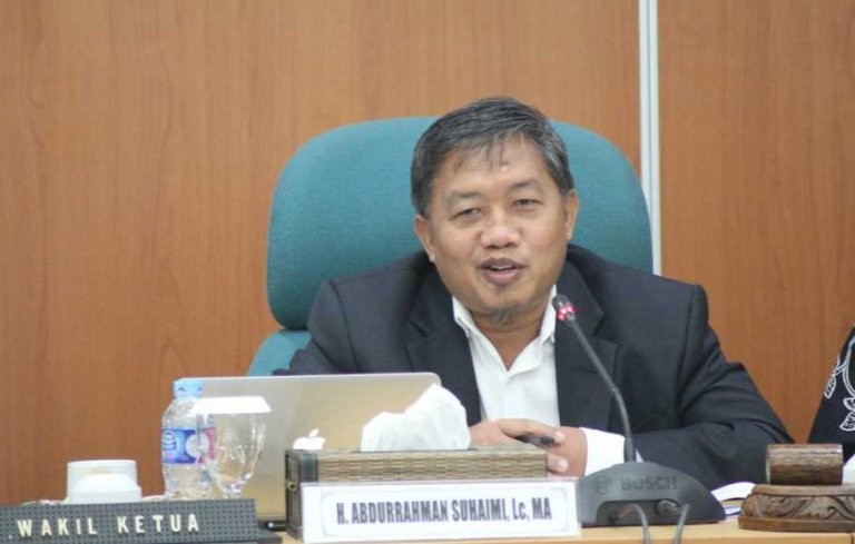 PKS Dukung Anies Lepas Seluruh Saham Anker Bir