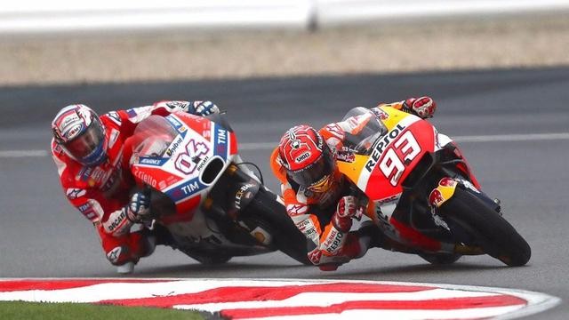 Duel Sengit, Marquez Taklukan Dovizioso Di Tikungan Terakhir