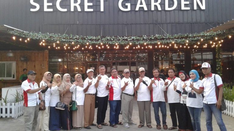 Debat Capres, GNCP Mustika Sari Nobar di Secret Garden