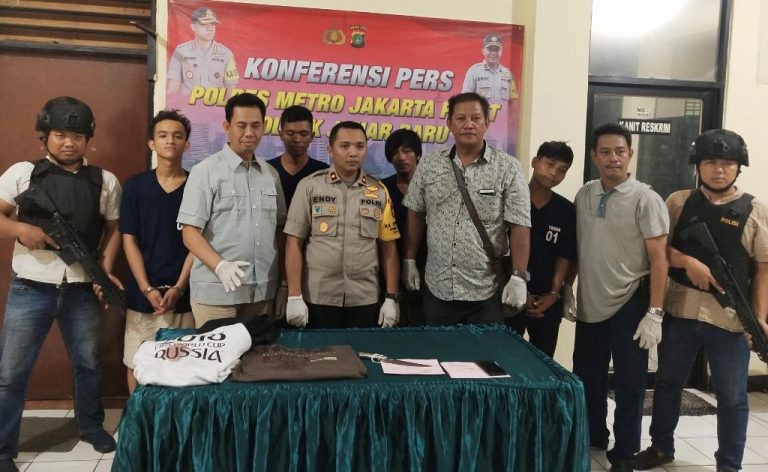 Polsek Johar Baru Ungkap Dua Kasus Pelaku Penodongan Sadis