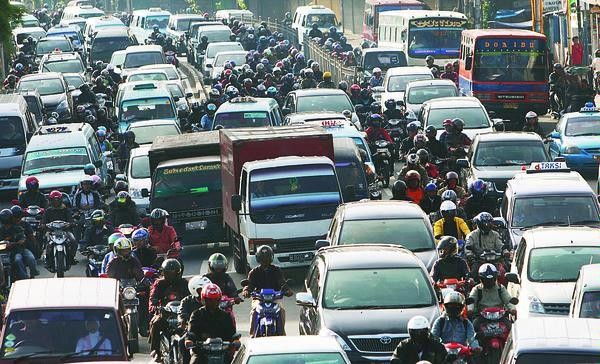Libur Tahun Baru, Sebanyak 166,455 Kendaraan Tinggalkan DKI