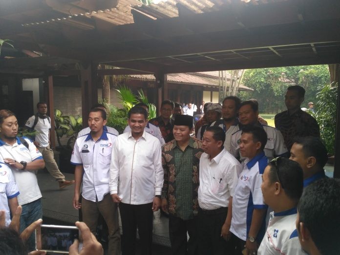 HNW Sebut Kaum Buruh Ikut Andil dalam Kemerdekaan Indonesia