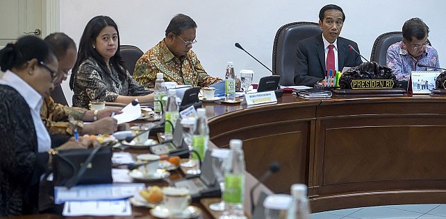 Menteri Nyaleg Harus Mundur