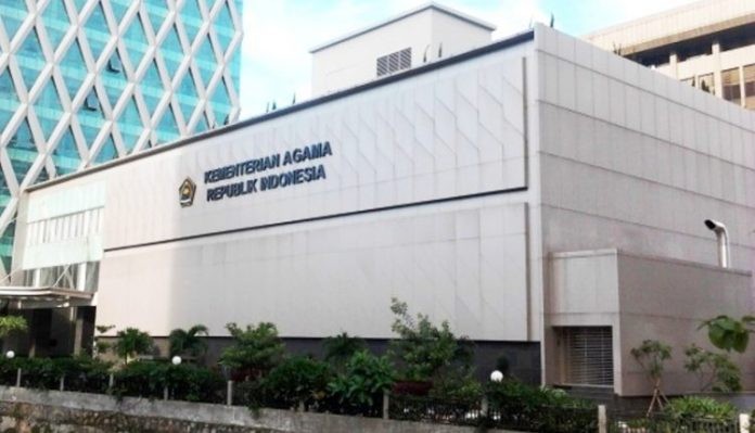 Kemenag Cabut Izin Dua Biro Umrah