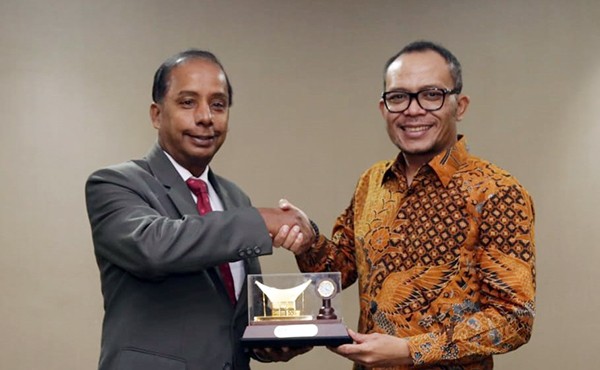 Kunjungi Malaysia, Menaker Hanif Dhakirie Bicarakan Kerja Sama Pelatihan Vokasi