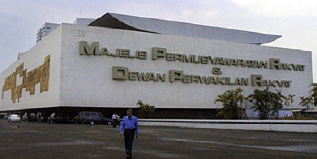Pengamat Usul Pimpinan MPR Jadi Ad Hoc