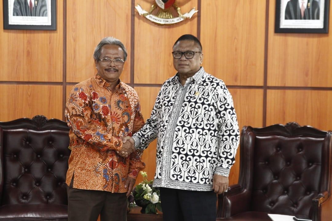 OSO Dukung Indonesia Punya Pembangkit Listrik Tenaga Nuklir
