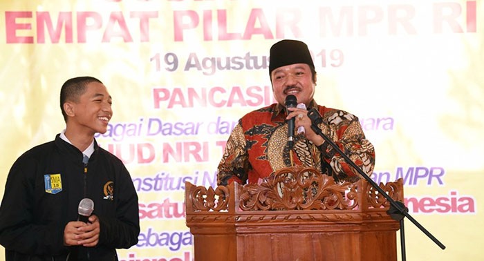 Idris Laena M.H : Sosialisasi Empat Pilar MPR Di SMA 15 Jakarta Utara