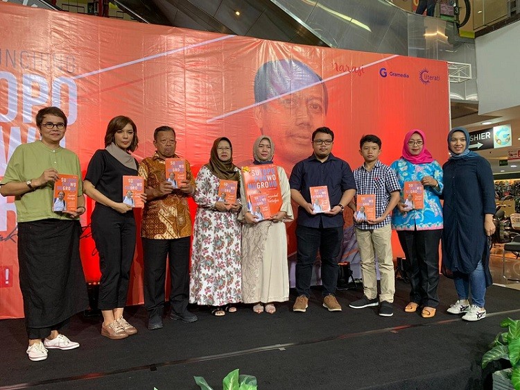 Sutopo, Contoh Pejabat Publik yang Wajib Ditiru Kinerjanya