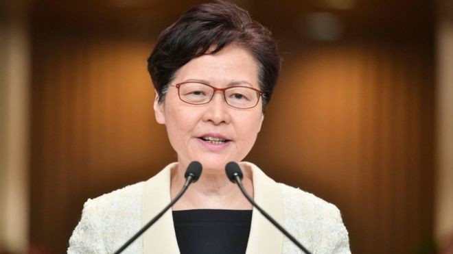 Pemimpin Hong Kong Carrie Lam Bantah Ingin Mundur