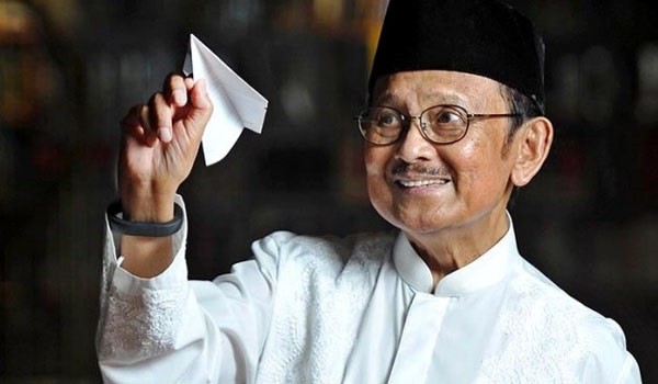 Presiden Membanggakan