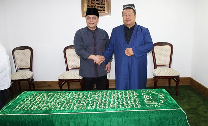 Wakil Ketua MPR RI    Ahmad Basarah : Bungkarno Dibalik Penemuan Makam Imam Bukhari