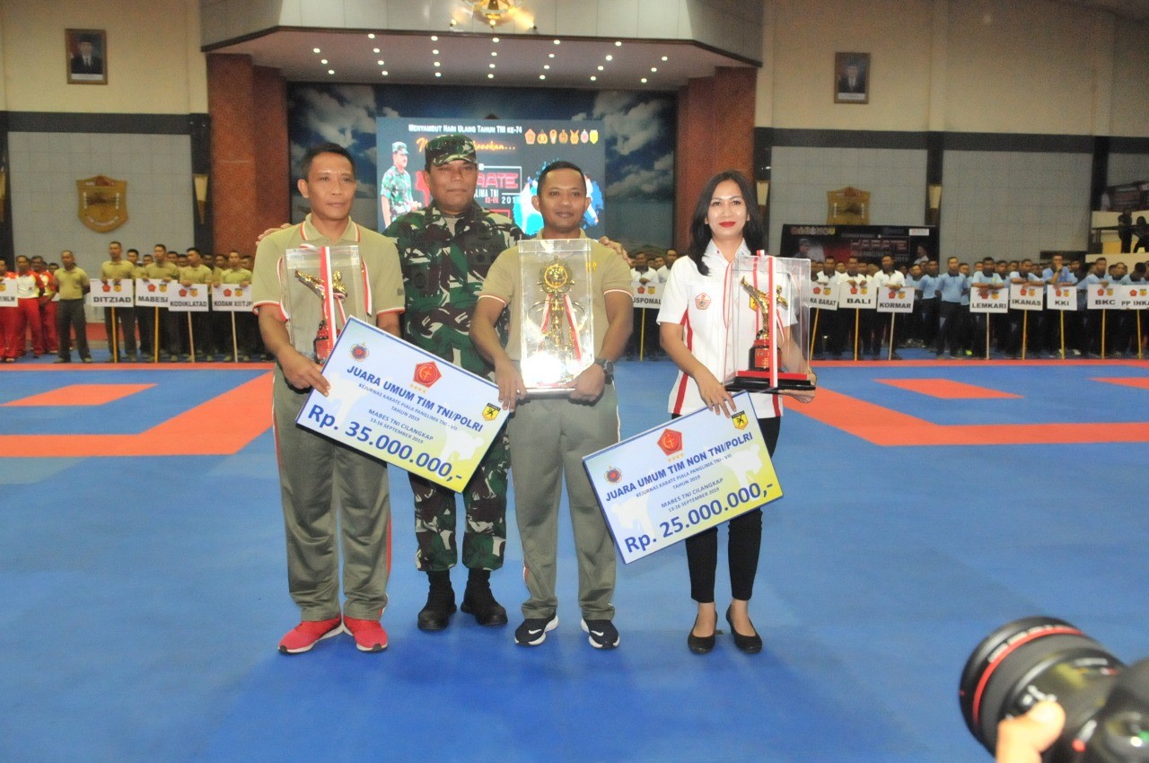Kasum TNI Tutup Kejurnas Karate Piala Panglima TNI ke-VII Tahun 2019