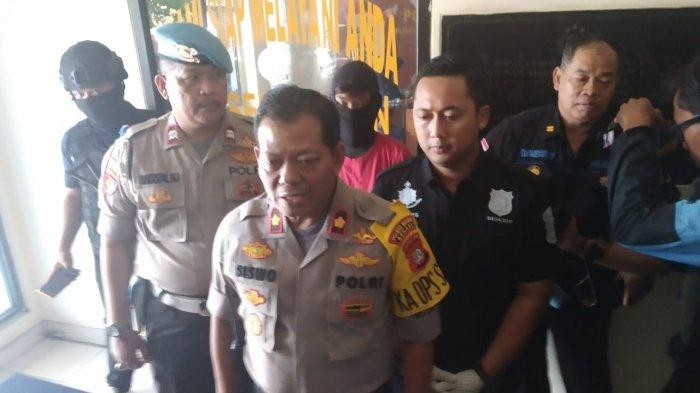Tak Terima Dinasihati, Anak 16 Tahun Tikam Ayah Tiri hingga Tewas