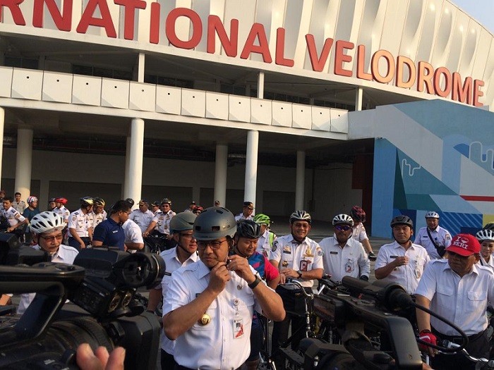 Kayuh Sepeda dari Rawamangun ke Balaikota, Anies : Seru dan Menyenangkan