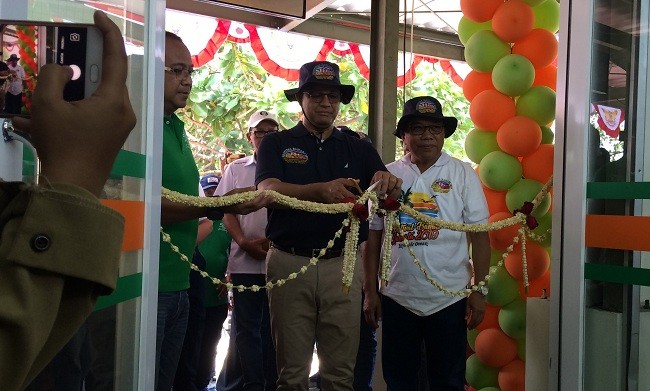 Jakgrosir Hadir Di Pulau Tidung, Anies : Alhamdulillah