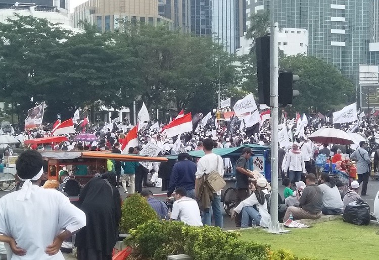 Sambil Bubar, Aksi Mujahid 212: Mundur Jokowi Sekarang Juga