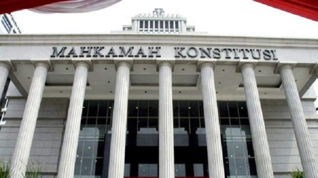 Belum Teken Jokowi, MK Nilai Permohonan Uji UU KPK Prematur