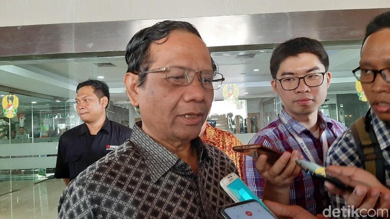 Kata Mahfud, Usus Wiranto Dipotong Dan Disambung