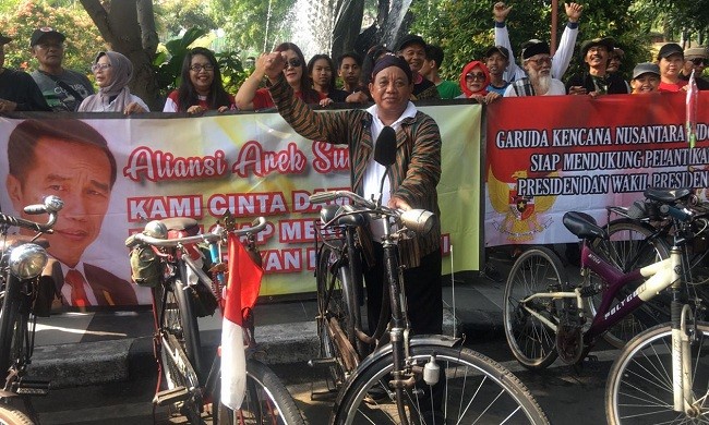 Kawal Pelantikan Jokowi - Ma’ruf, Arek Suroboyo : Yang Menghadang Kita Lawan