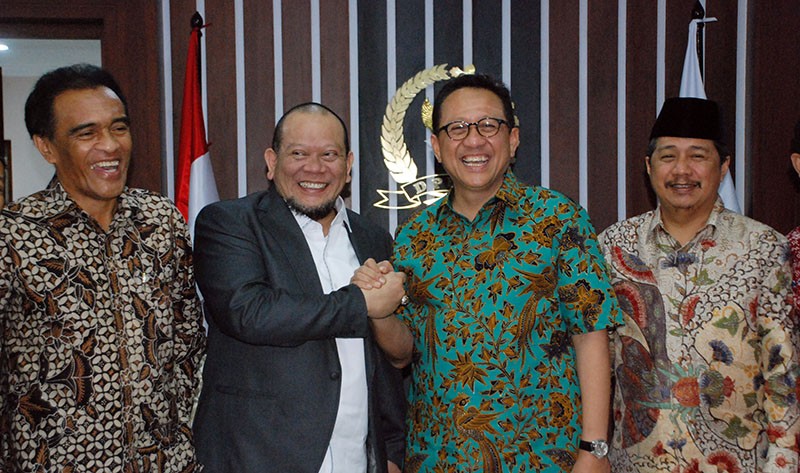 Irman Gusman Temui Ketua DPD RI La Nyala Mahmud Mattalitti